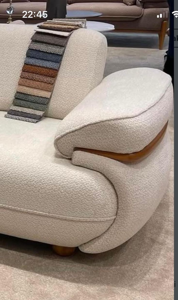 Furniture Stores Around me